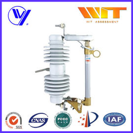 Harga yang pantas Porcelain Bertempat Ceramic Fuse Cutout Untuk Perlindungan Daya Substation 24KV - 27KV on line