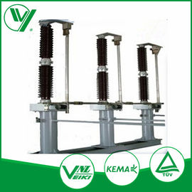 Harga yang pantas 72.5KV Sakelar Pemutus Tegangan Tinggi Peralatan Substation / Sakelar Pembumian Berdiri Bebas on line